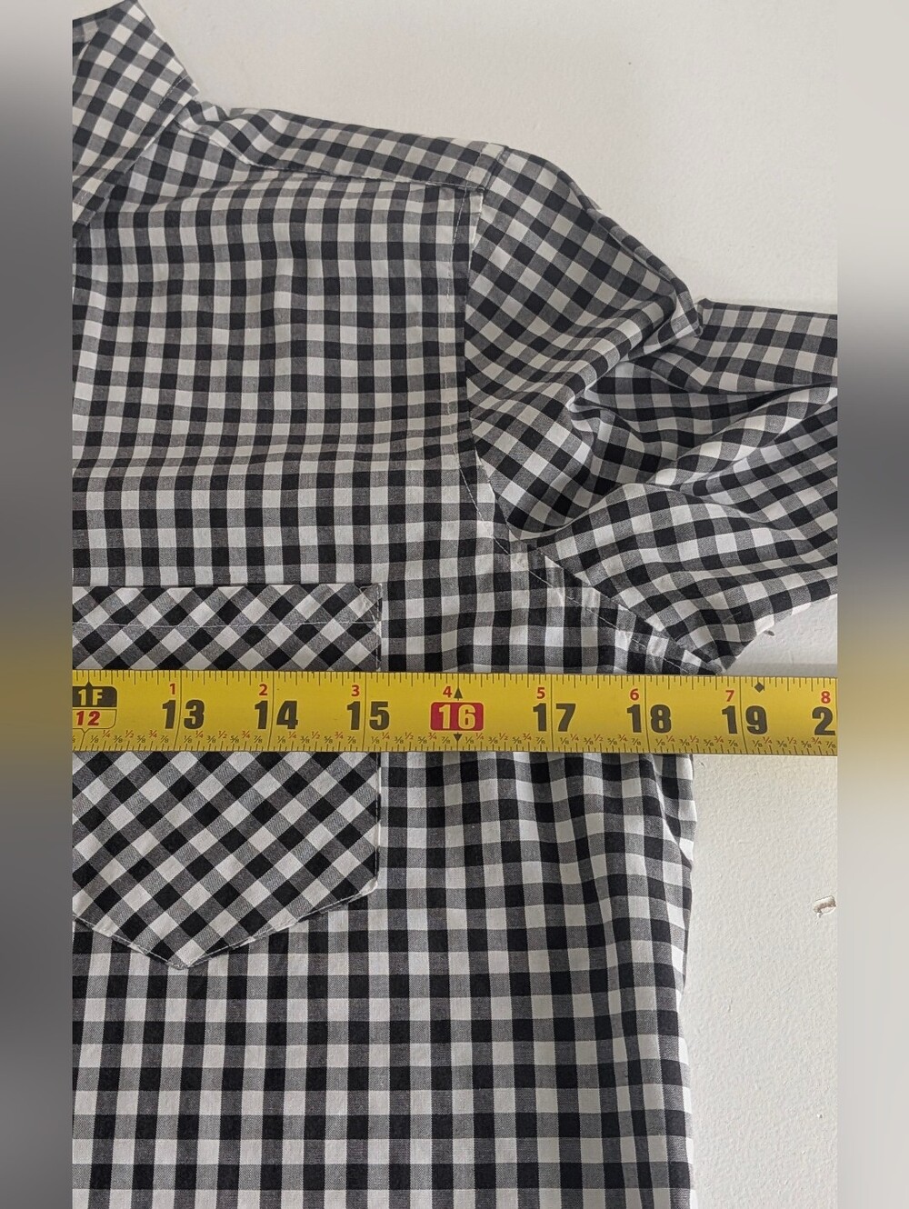 Lauren Ralph Lauren Women’s Black & White Check Plaid 3/4 Sleeve Petite M EUC - Picture 8 of 10